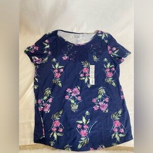 Croft & Barrow women short sleeve shirt size medium